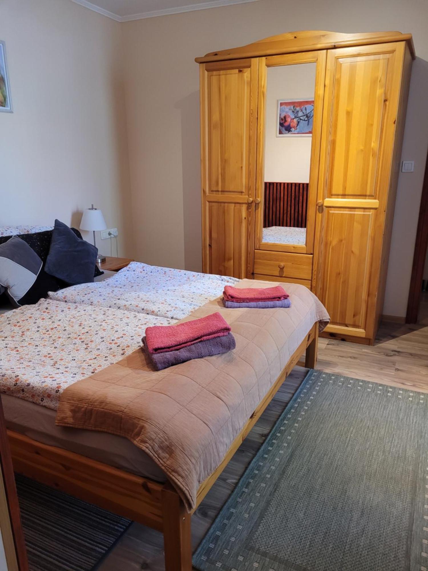 Zlata Praha Apartment Heviz